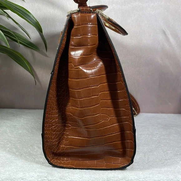 👜🤎🥃 “It’s 5 o’clock Somewhere” 🥃🤎👜  - NWT - Picture 4 of 7